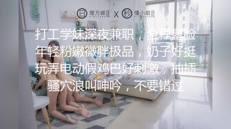 乡村少妇奶妈寂寞喷奶：我想，如果你站在窗外我再努力点，可以射你嘴里