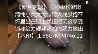 网黄公厕暴露自拍