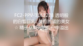 风骚的小女人露脸被强壮的小哥暴力征服，口交大鸡巴主动上位抽插，被大哥后入爆草，无套抽插