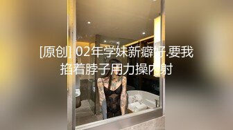 坑神挑战极限流窜到人流密集的火车站偸拍候车的漂亮美眉方便在到列车上继续偸拍韵味十足的美少妇嘘嘘