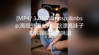 [MP4/304MB]海角社区姐弟乱伦 半夜趁我妈睡着了偷偷溜进姐姐房间跟姐姐激情做爱