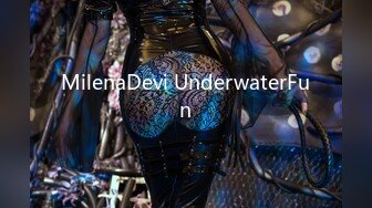 MilenaDevi UnderwaterFun