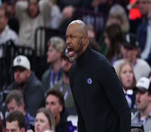 梁靖崑重庆,赛力克勒布,逆转晋级四,sbo体育,bet9,sports官网,体育竞猜平台