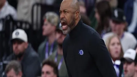 梁靖崑重庆赛力克勒布伦，3-2逆转晋级四强