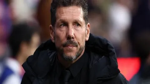 2026073期 大乐透期号麒麟八侠五胆码推荐分析